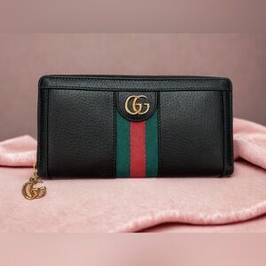GUCCI Ophidia Zip Around Wallet in Black